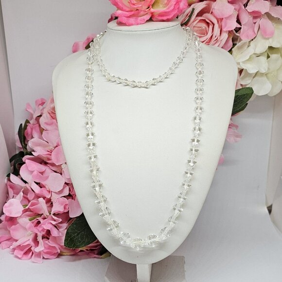 Vintage Graduated Faceted Crystal Beaded Necklace 40" Long - Picture 10 of 12